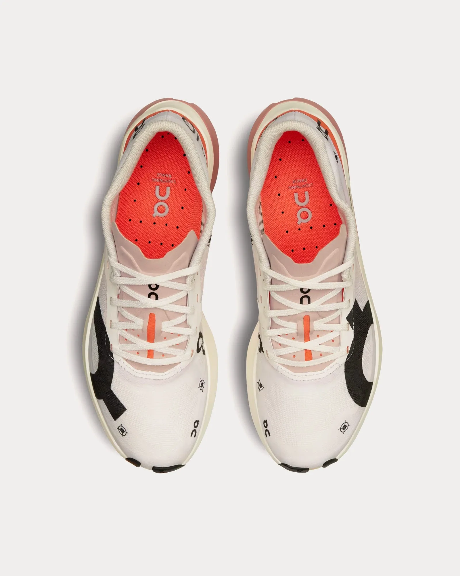 Cloudboom Echo 3 White / Flame Running Shoes