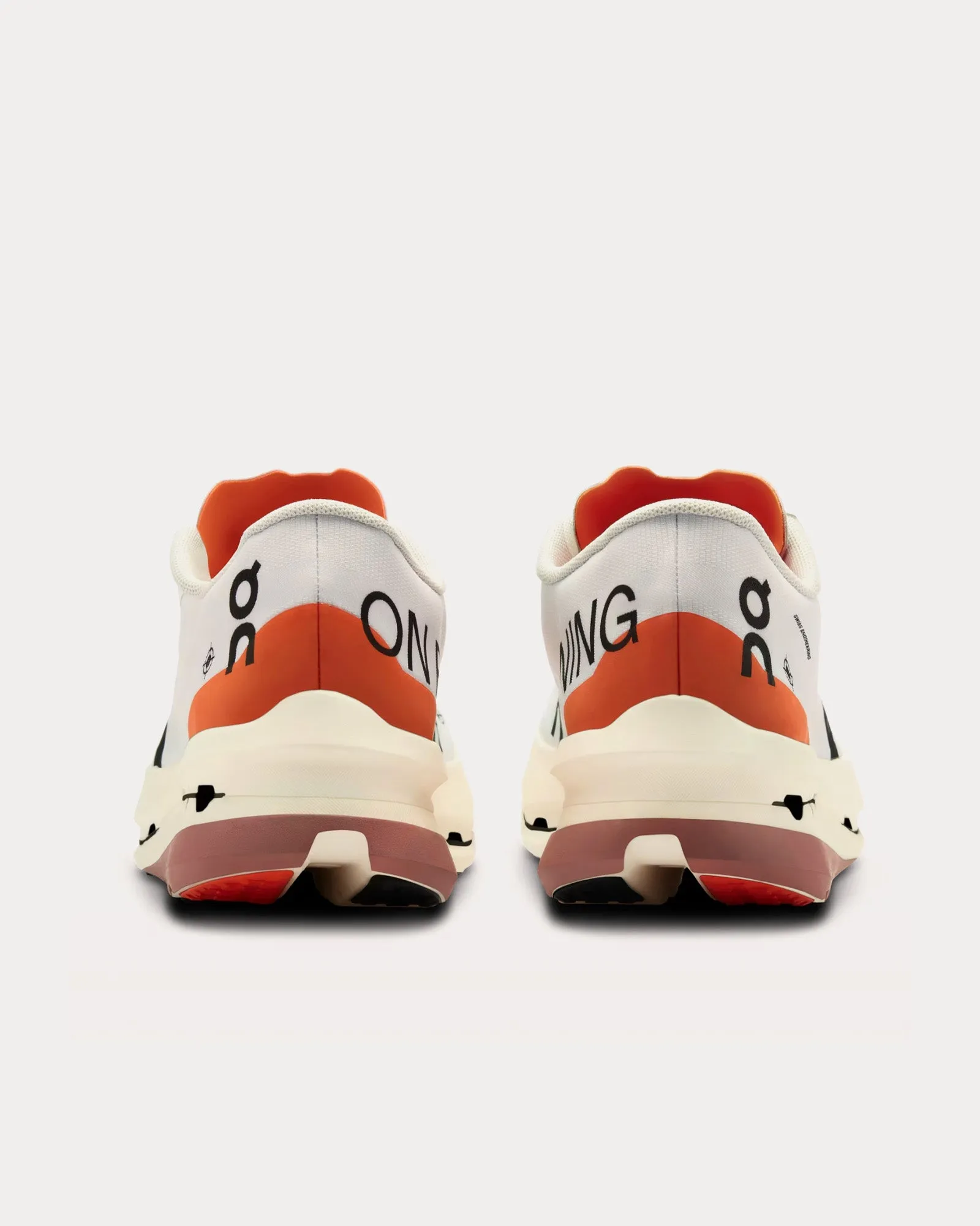 Cloudboom Echo 3 White / Flame Running Shoes