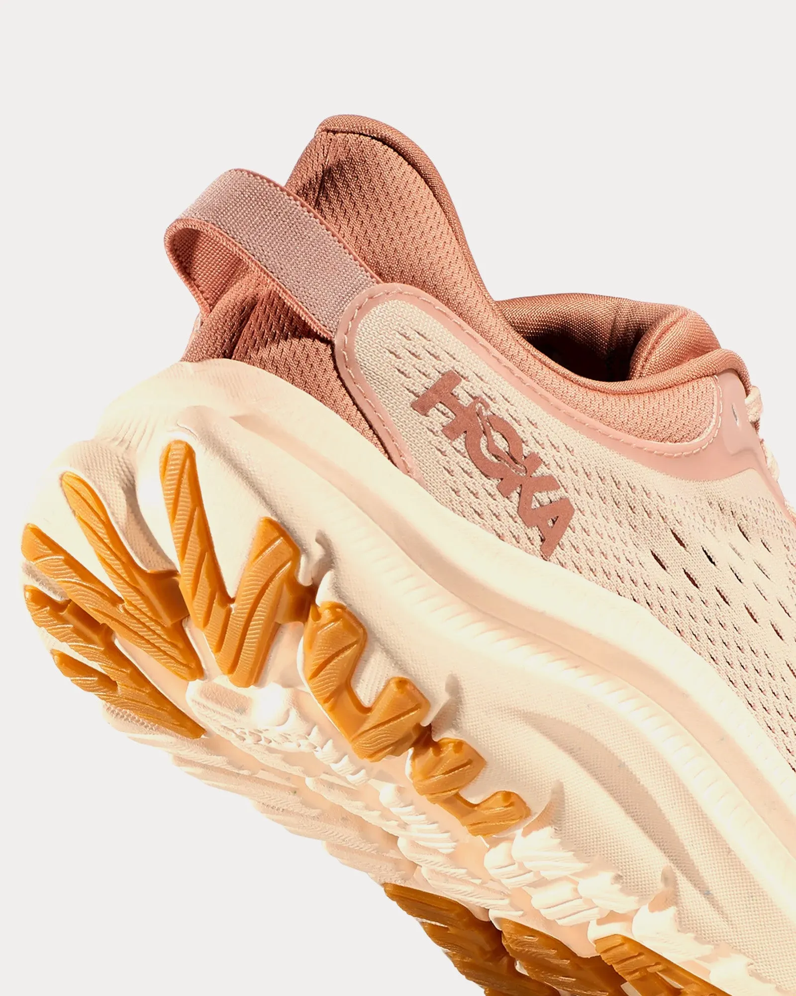 Kawana 2 Vanilla / Sandstone Running Shoes