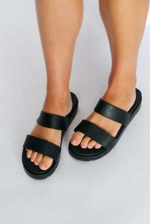 THERAPY Slidin' Sandals Black