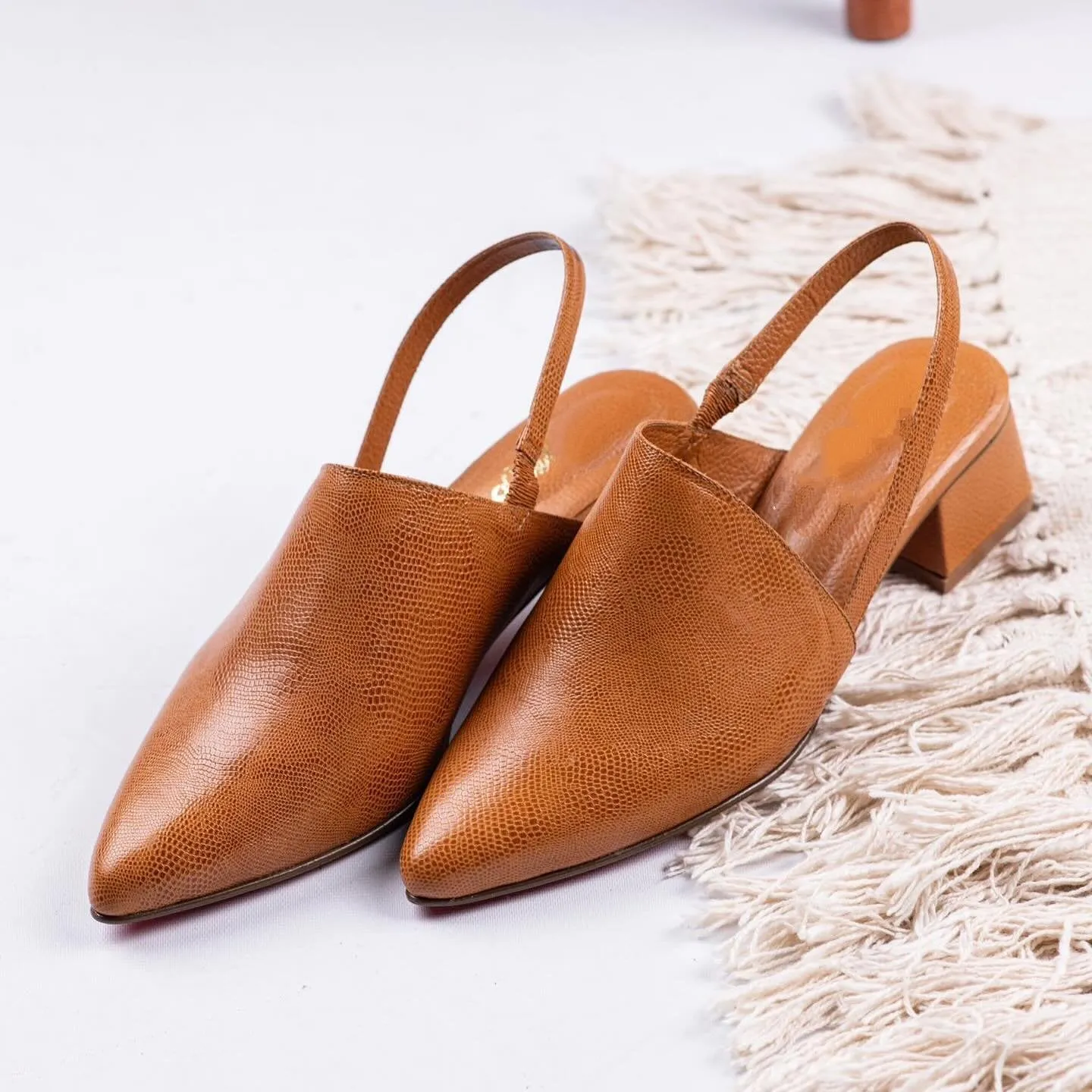 Women's Chic Irregular Point-Heel Sandals